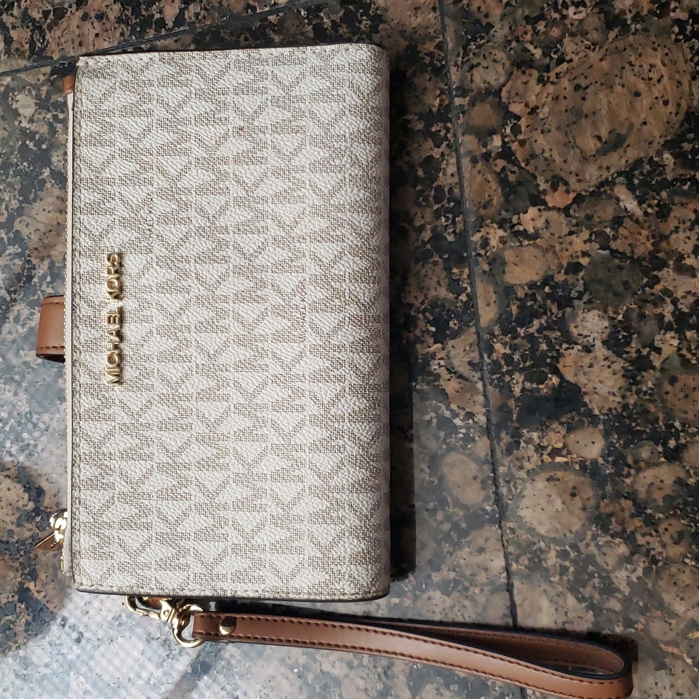 Michael Kors Women's Wallet